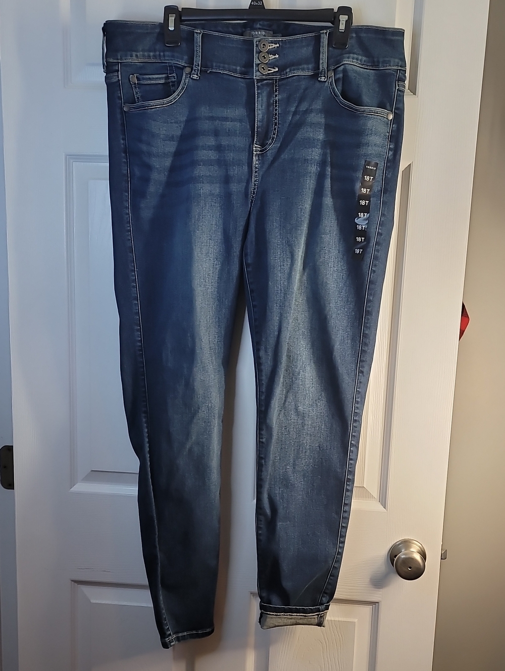 torrid ☆ Dark Wash Jeggings